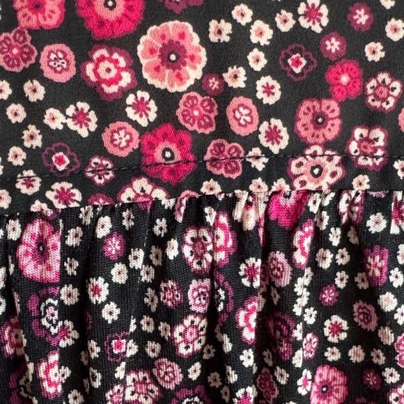 LOFT Black and Pink Floral Blouse - Picture 7 of 11